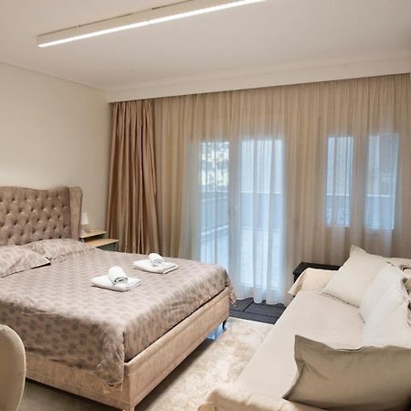 Апартаменты Ag.Sofias Pedestrian Area Luxury Ap. & Big Balcony Салоники Экстерьер фото